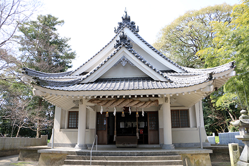 周敷神社