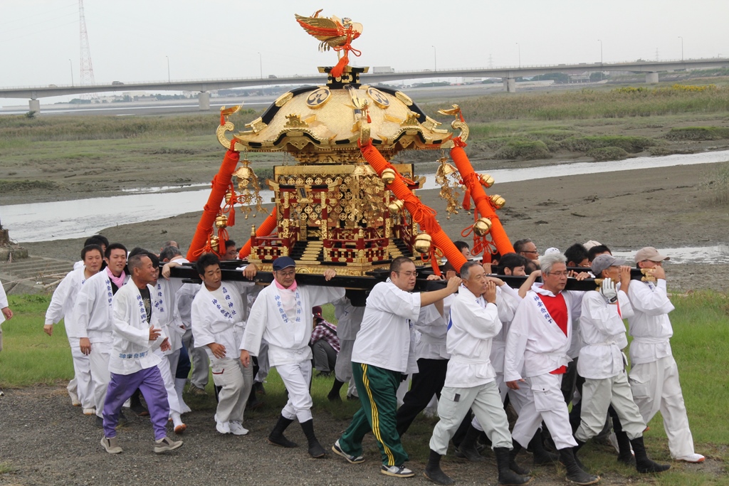 嘉母神社祭礼