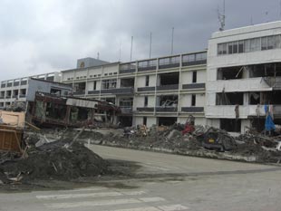 被災した陸前高田市役所