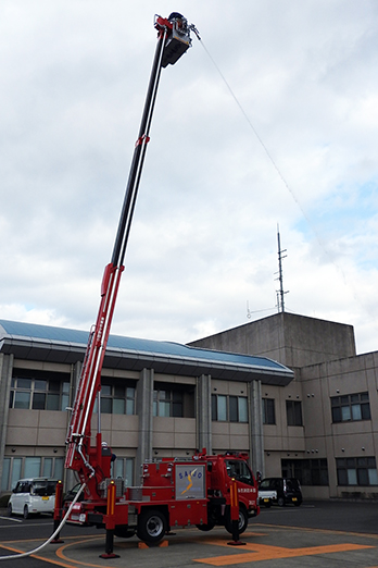 西小型空中作業車01