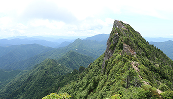 石鎚山