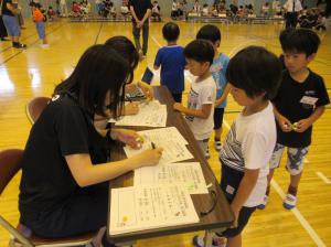 打上げ競技の様子