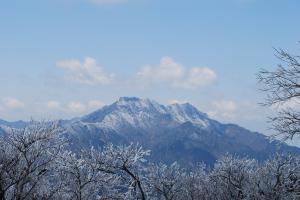 春山