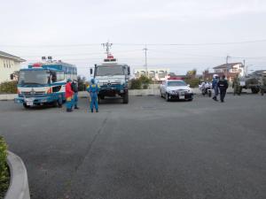 警察車両展示