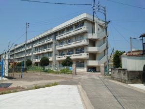 大町小学校