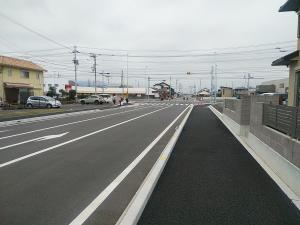 整備された都市計画道路喜多川朔日市線