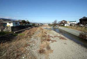 小松町妙口　妙之谷川の写真