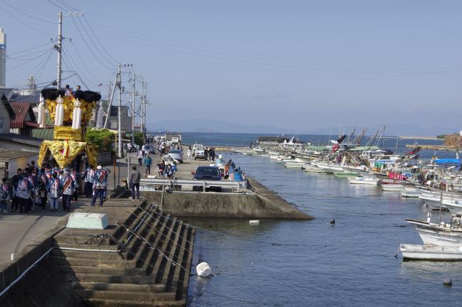 蒼天・蒼海・蒼法被と新調みこしの金