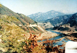 黒瀬ダム貯水開始（昭和48年1月）の写真