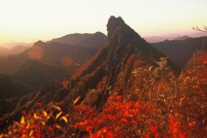 秋の石鎚山