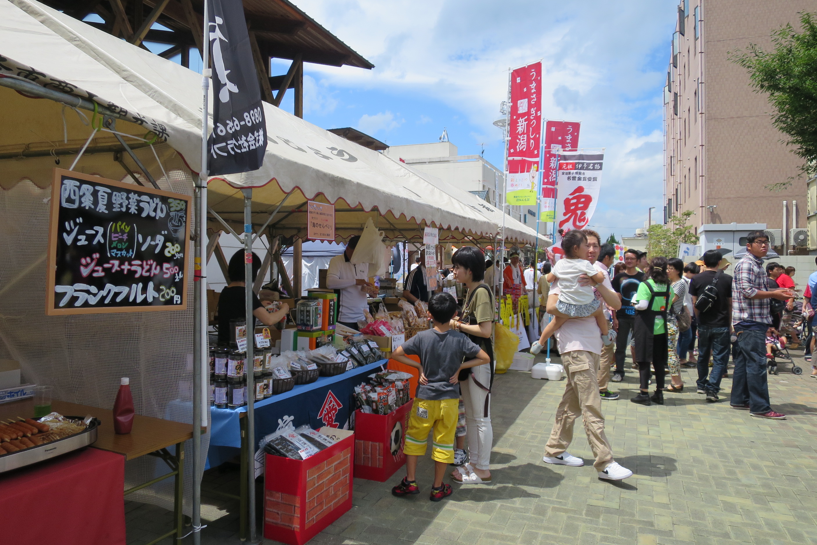 駅前マルシェ