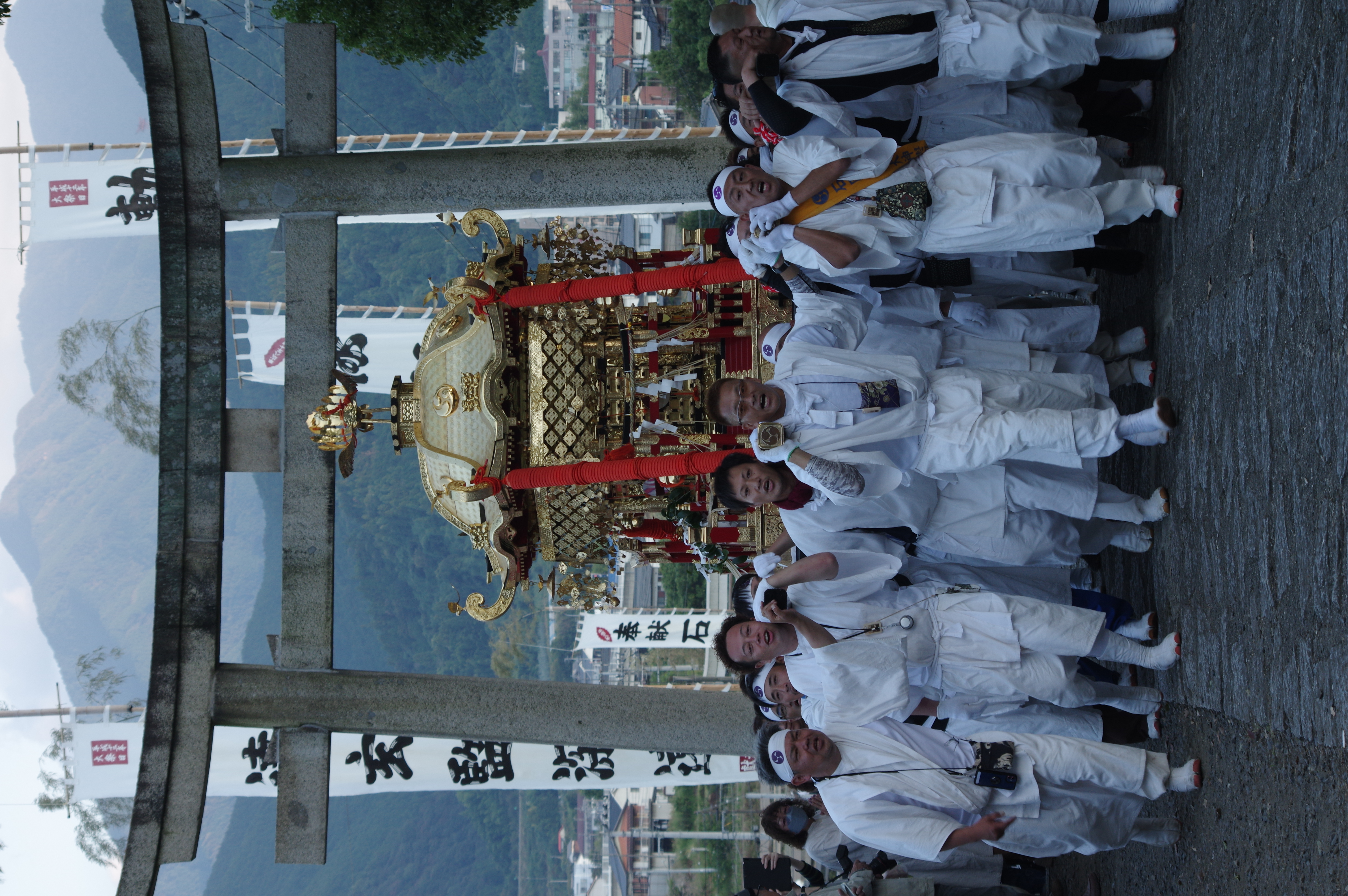 神輿宮入り