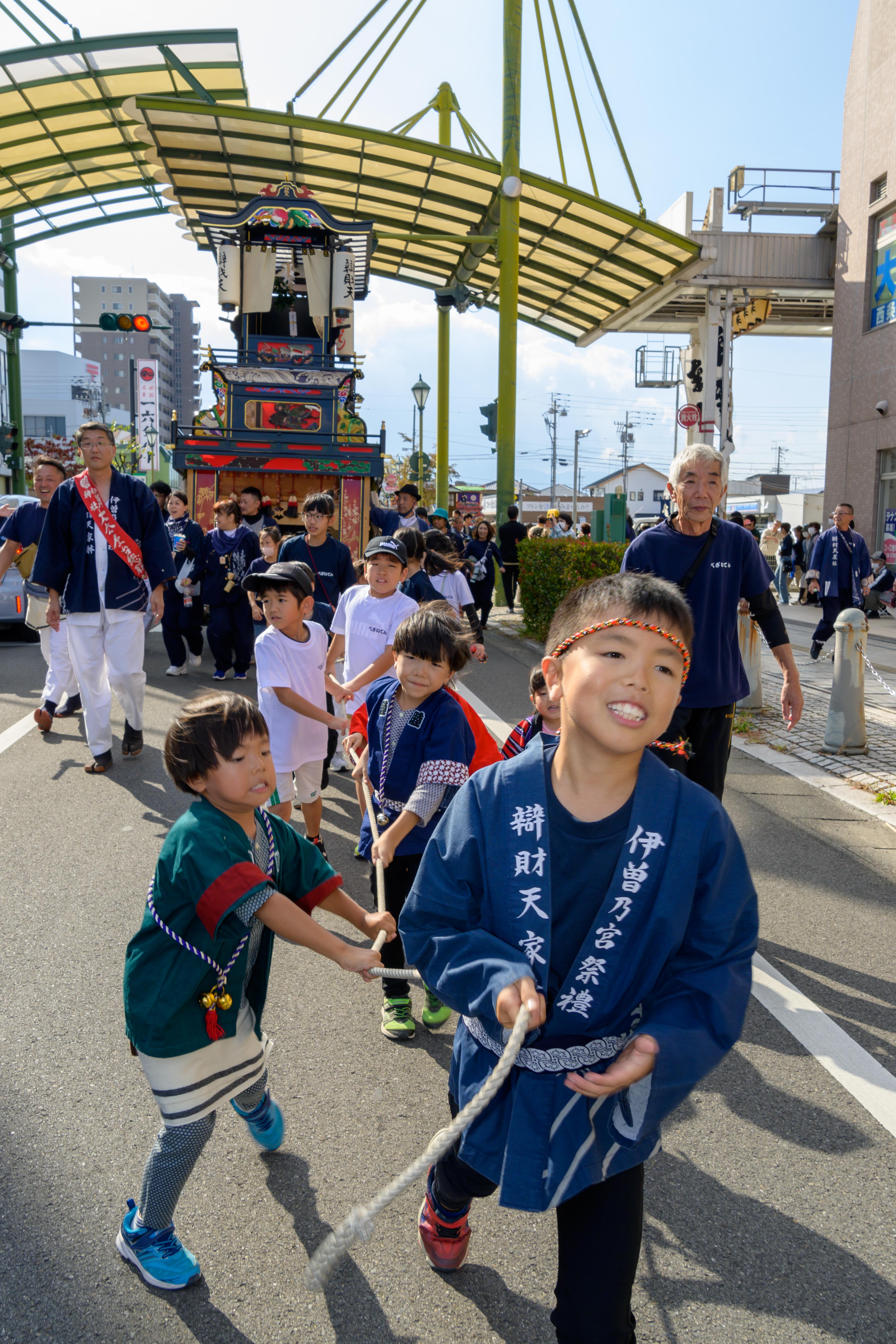 小さい力も集まれば大きな力