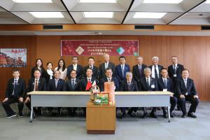 西条市・フエ市代表団懇談会