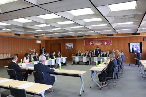 西条市・フエ市代表団懇談会