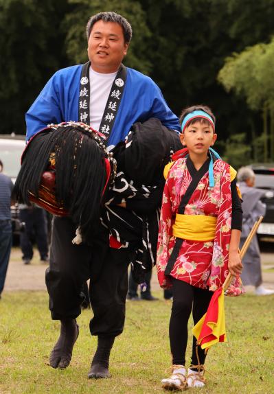 入選　「父子の祭り」　古河　美弥子