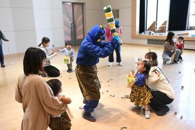 青鬼のたたかい