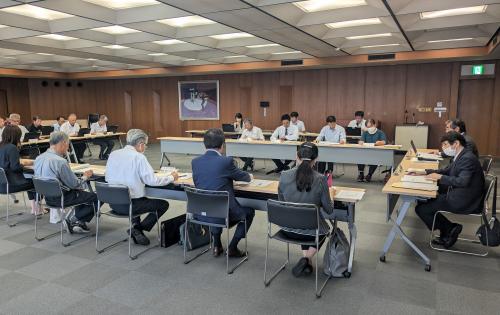 審議会