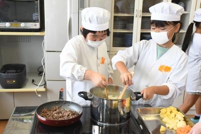 野菜を投入！
