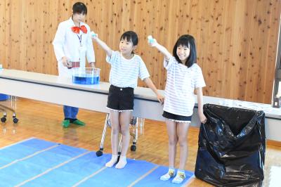 発砲クラッカー