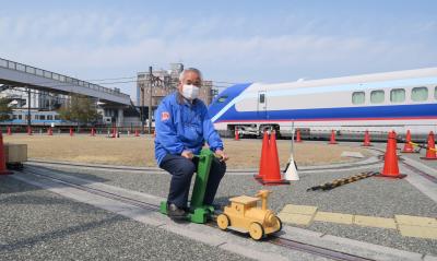 手こぎトロッコ