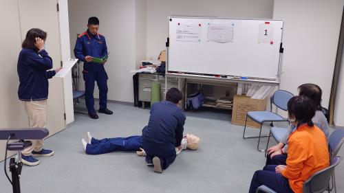 各ブースでの実技訓練の様子⑵