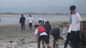 干潟調査写真③