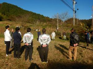 アサヒビール下刈り活動　支店長あいさつ