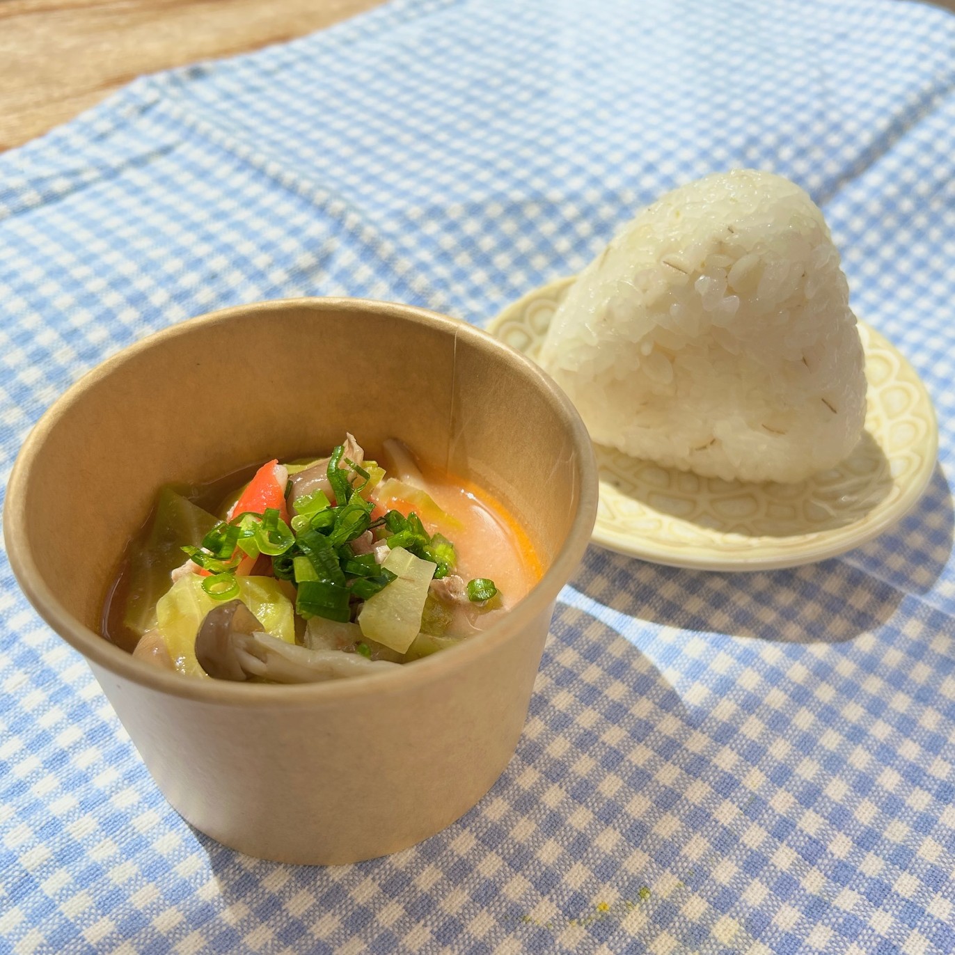 豚汁+おにぎり
